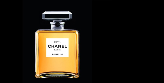 Το Chanel No 5 μπήκε στο μουσείο 
	Αυτή την άνοιξη το Παρίσι θα έχει την essence του εμβληματικού αρώματος. Η έκθεση «No 5 Culture Chanel» θα φιλοξενείται από τις 5 Μαΐου στο Palais de Tokyo. 