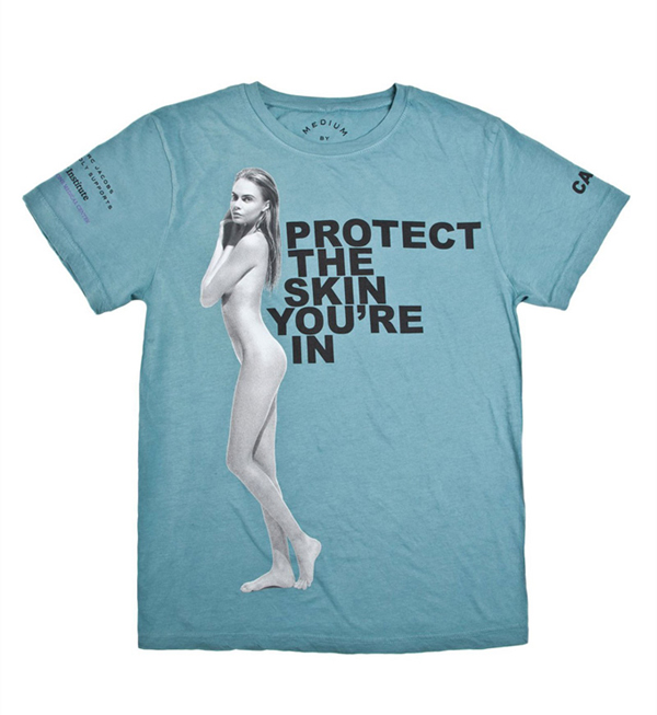 Η Κάρα Ντελεβίν ποζάρει γυμνή ενάντια στον καρκίνο του δέρματος 
	Η σταρ του μόντελινγκ συμμετέχει στην εκστρατεία του Μαρκ Τζέικομπς Protect The Skin You're In.