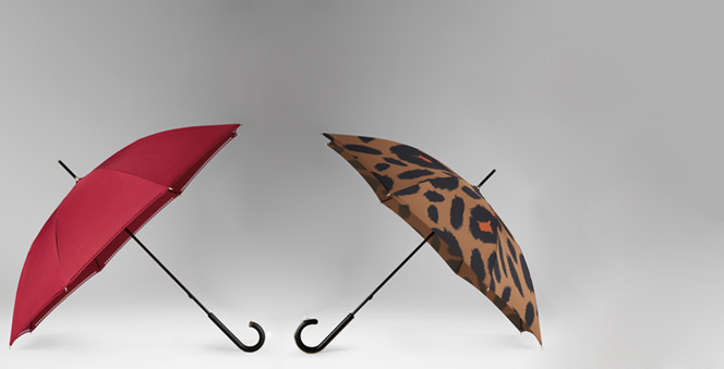 Κομψές ομπρέλες από τον οίκο Burberry