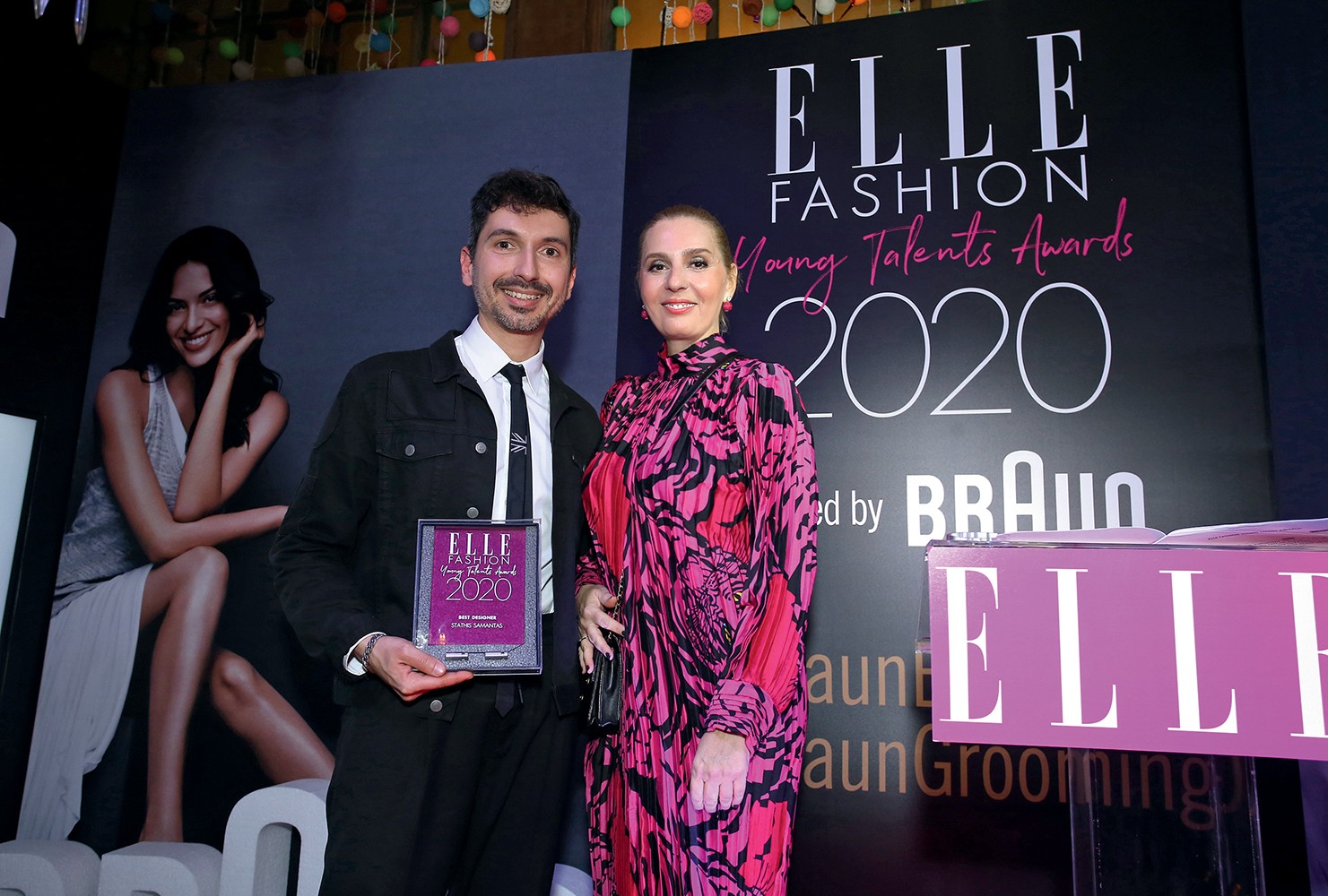 ELLE Fashion Young Talents Awards 2020: Η λαμπερή απονομή των πρώτων βραβείων νέων σχεδιαστών του ELLE Το περιοδικό ELLE, τα νέα ταλέντα της ελληνικής μόδας και το πιο hot fashion κοινό της πόλης, έδωσαν ραντεβού στο θρυλικό Rock n Roll Athens στο Κολωνάκι, για μια βραδιά γεμάτη λάμψη. Ο λόγος ήταν φυσικά τα ELLE Fashion Young Talents Awards, τα πρώτα μας βραβεία για την ανάδειξη των νέων ταλαντούχων Ελλήνων δημιουργών. Και το hashtag #EFYTA2020 πήρε φωτιά στα social media!