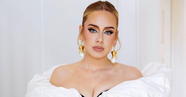 To signature eye look της Adele στο νέο της videoclip είναι το μεγαλύτερο trend στο μακιγιάζ τώρα