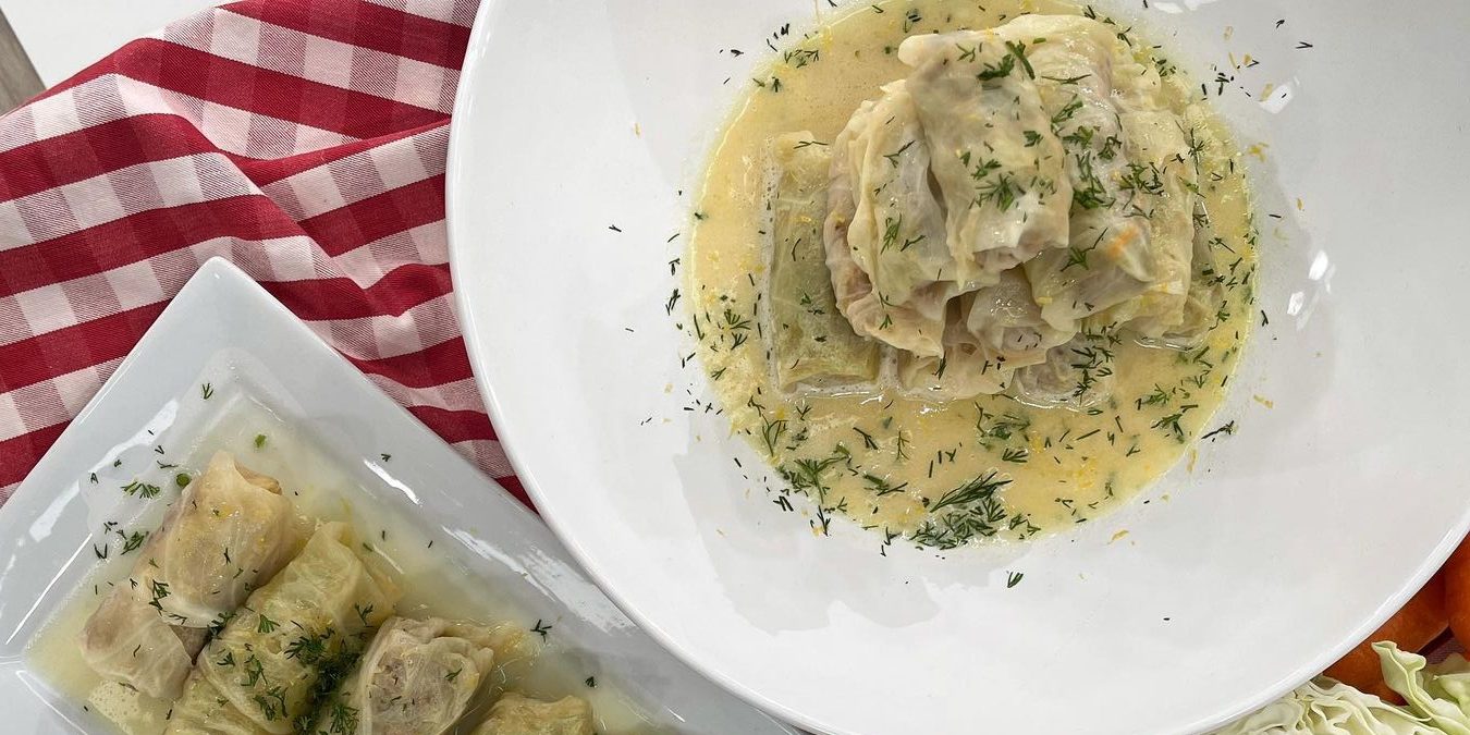 Λαχανοντολμάδες με αυγολέμονο: Αυτή η συνταγή θα σου θυμίσει την γιαγιά σου