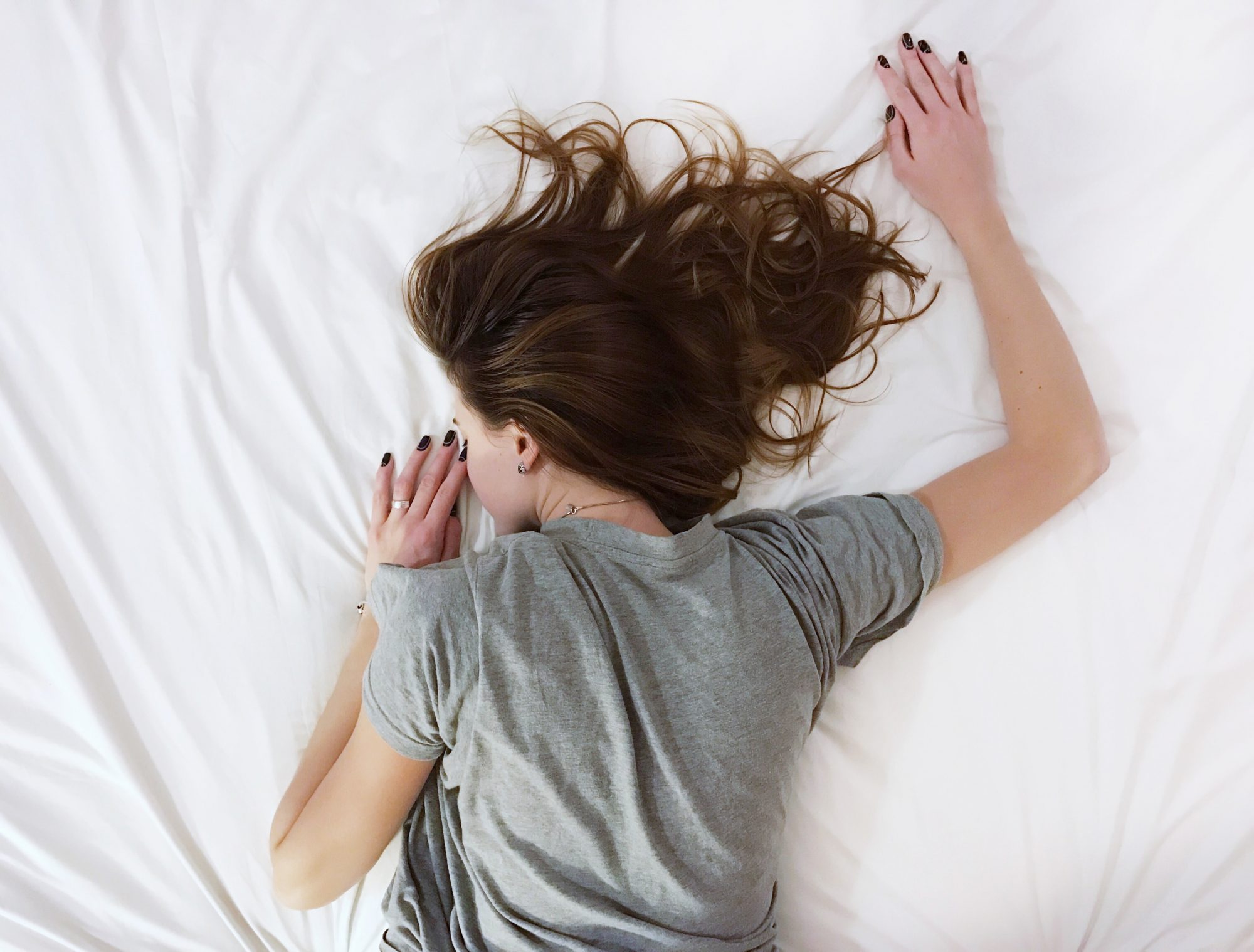 Ξέρεις ποια στάση ύπνου είναι η χειρότερη για την υγεία σου;